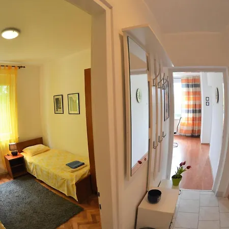 Two Bedroom With Terrace And Sea View * Krk Town